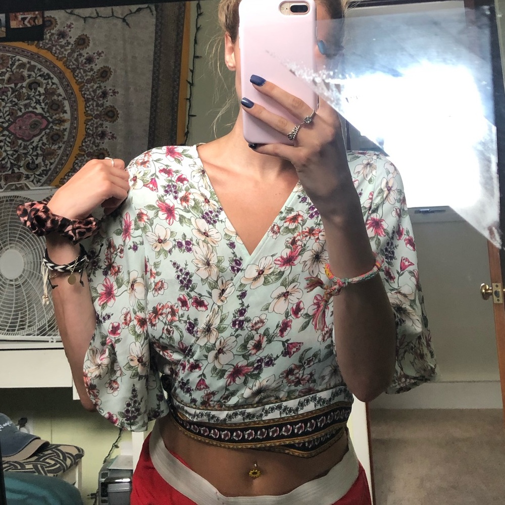 multicolored tied up blouse